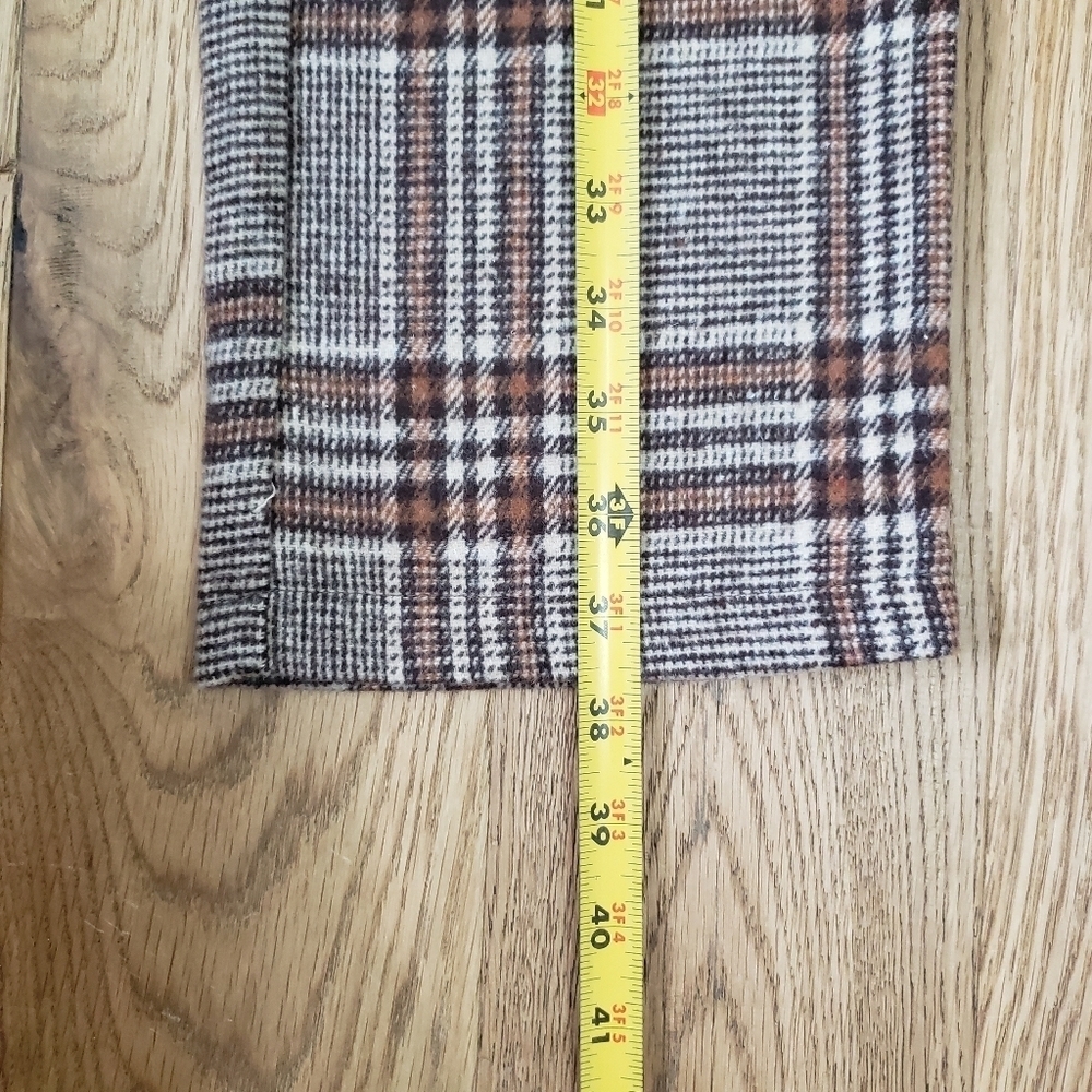 Plaid Wide-Leg Trousers in Brown and Cream - Picture 3 of 10
